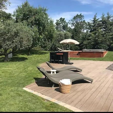 La D'ariane-piscine-jaccuzi-15 Mn * Vendargues