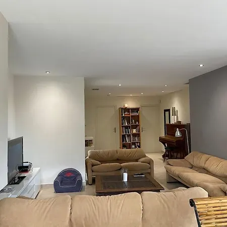 La D'ariane-piscine-jaccuzi-15 Mn 别墅 旺达尔格