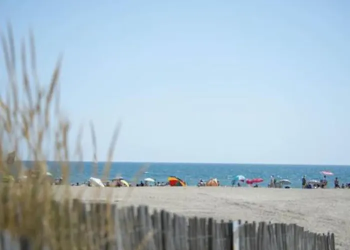 La D'ariane-piscine-jaccuzi-15 Mn Villa