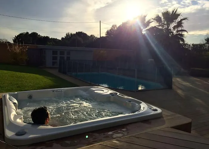 La D'ariane-piscine-jaccuzi-15 Mn Vendargues